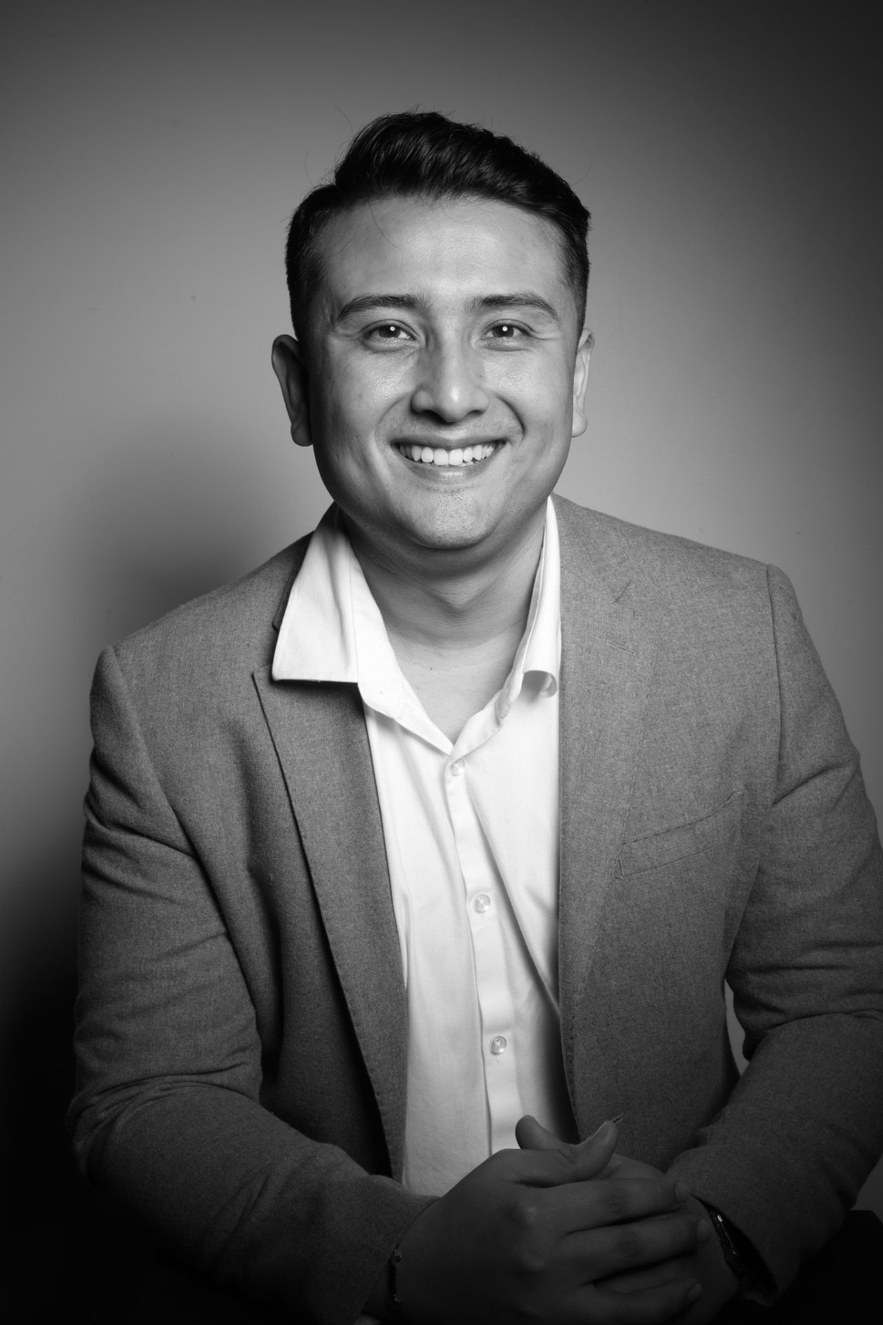 Property Investment Advisor - Professional Headshot